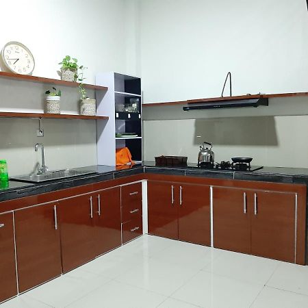 Joglo 21A Hotel Джокякарта Екстериор снимка