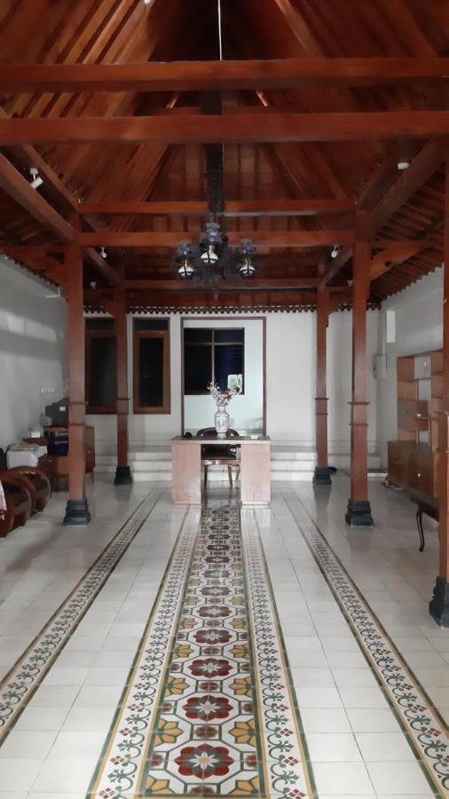 Joglo 21A Hotel Джокякарта Екстериор снимка