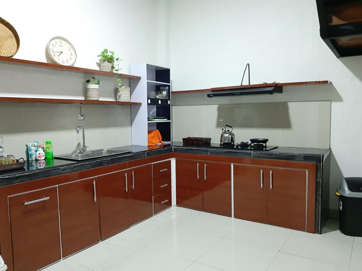 Joglo 21A Hotel Джокякарта Екстериор снимка