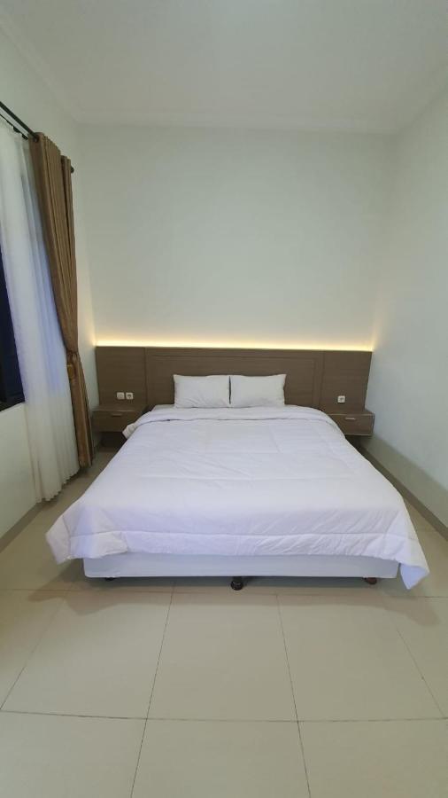 Joglo 21A Hotel Джокякарта Екстериор снимка
